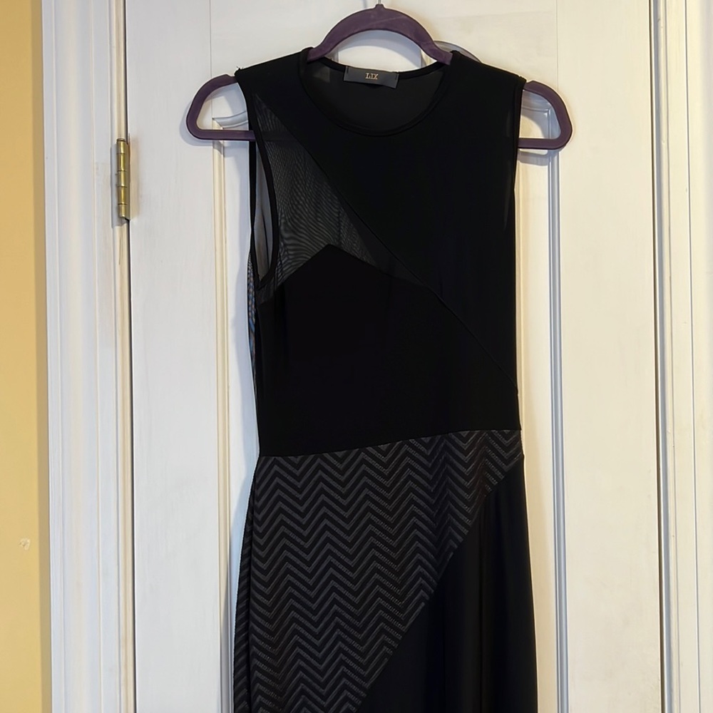 NY Collection Black Sleeveless Maxi Dress with Sheer Chevron Panel